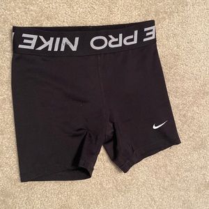 NIKE PRO DRI-FIT shorts